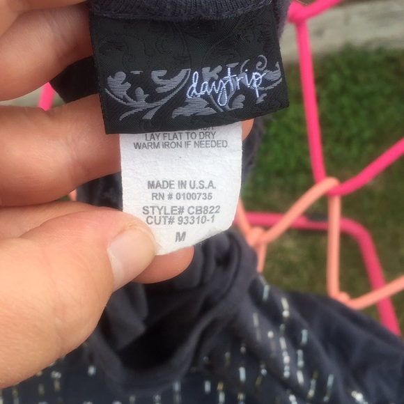 Medium grey daytrip shirt - Picture 2 of 3